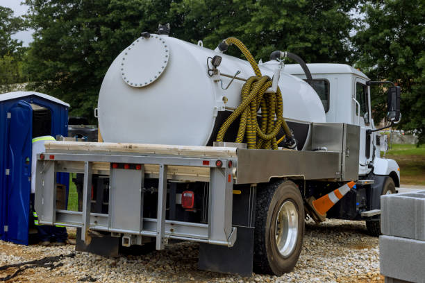 Portable Toilet Options We Offer in Redmond, OR